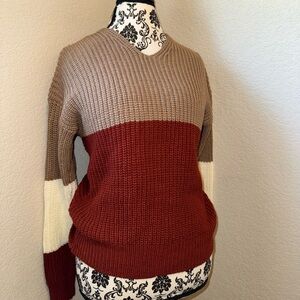 Fall sweater twist back burnt orange and red and white